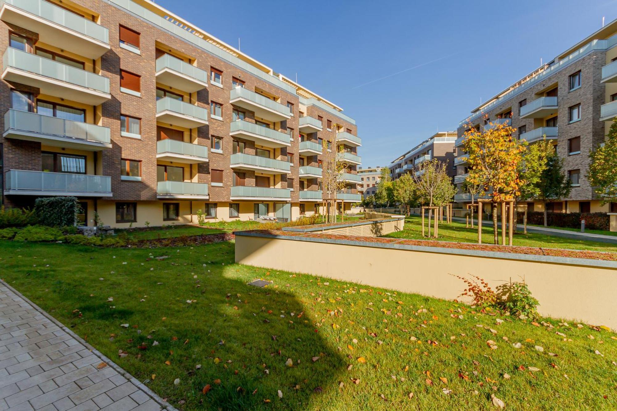 Luxury Cordia Apartment With Free Parking ブダペスト エクステリア 写真